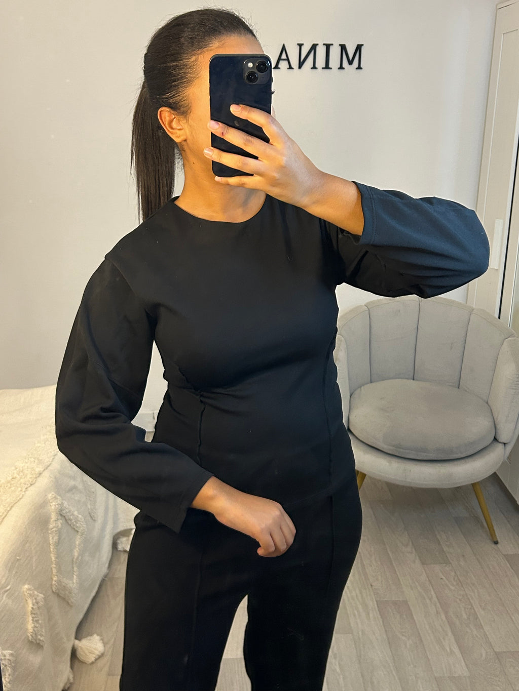 Ensemble cintré ￼