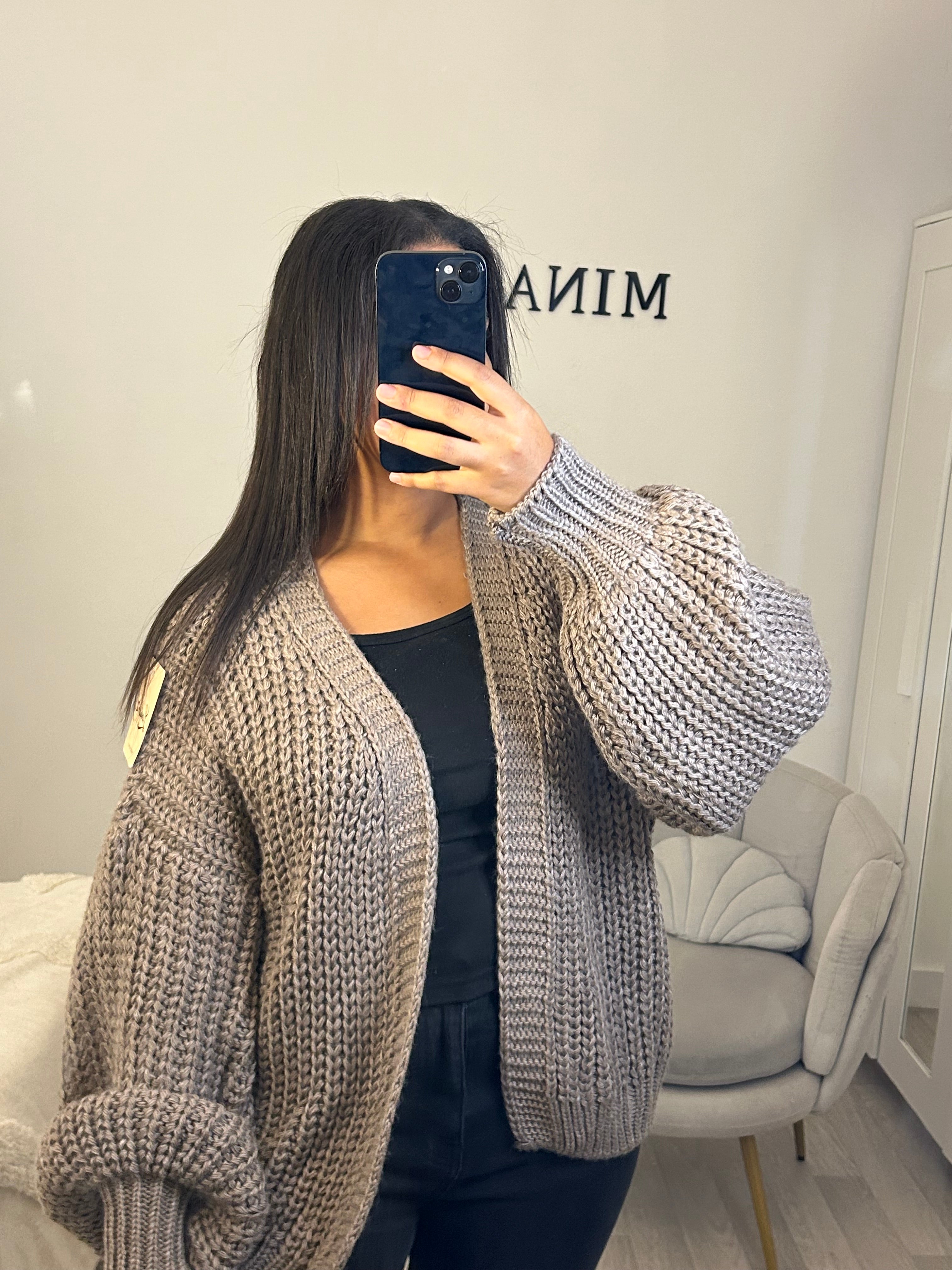 Cardigan en laine taupe